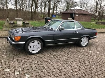 Gebraucht Mercedes 560 231 PS (169 kW) 1988 Blauschwarzmetallic Cabrio