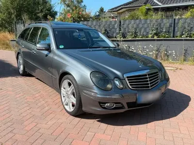 Gebraucht Mercedes E280 Avantgarde 190 PS (139 kW) 2007 Kombi