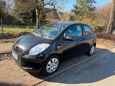 Gebraucht Toyota Yaris 87 PS (63 kW) 2006 Schwarz Kleinwagen