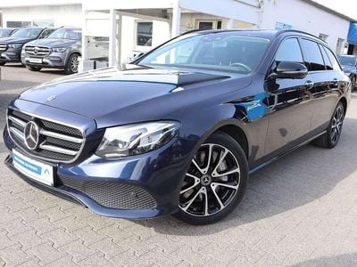 Gebraucht Mercedes E350 Avantgarde 258 PS (189 kW) 2017 Cavansitblau  metallic paint Kombi