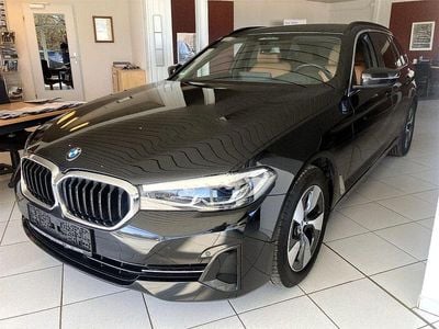 Gebraucht BMW 520 Sport Line 190 PS (139 kW) 2022 Schwarz Limousine