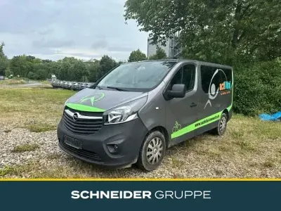 Gebraucht Opel Vivaro 140 PS (102 kW) 2015 Granit grau (m2) Van / Kleinbus