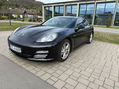 Porsche Panamera 4S