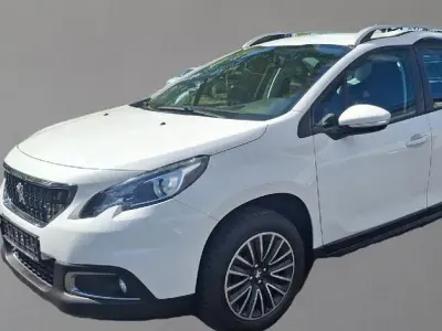 Gebraucht Peugeot 2008 Active 102 PS (75 kW) 2019 Weiß SUV