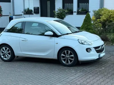 Używany Opel Adam Jam 87 KM (63 kW) 2015 Biały Hatchback