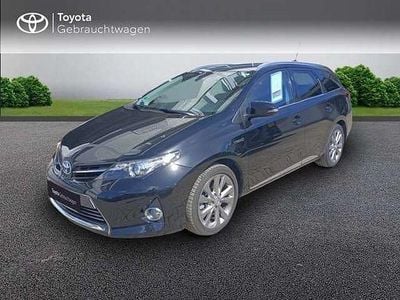 Toyota Auris Hybrid