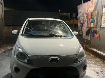 Używany Ford Ka 69 KM (50 kW) 2010 Biały Hatchback
