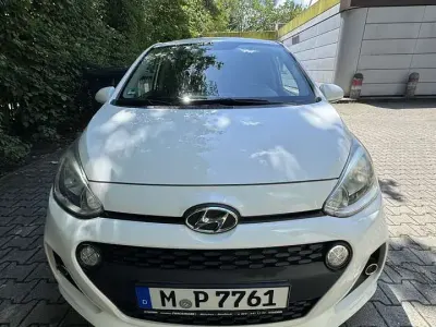 Gebraucht Hyundai i10 Trend 67 PS (49 kW) 2017 Kleinwagen