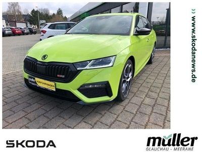Grün (mamba grün) Gebraucht 2024 Skoda Octavia RS Kombi | 46.420 € (Teuer)