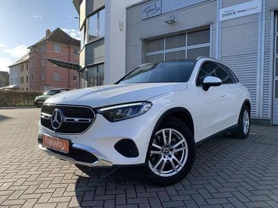 Gebraucht Mercedes GLC220 Avantgarde 197 PS (144 kW) 2023 Weiß SUV