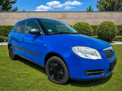 Gebraucht Skoda Fabia 64 PS (47 kW) 2009 Blau Kleinwagen