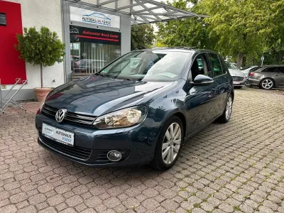 Gebraucht VW Golf VI Highline 122 PS (89 kW) 2009 Blau Limousine