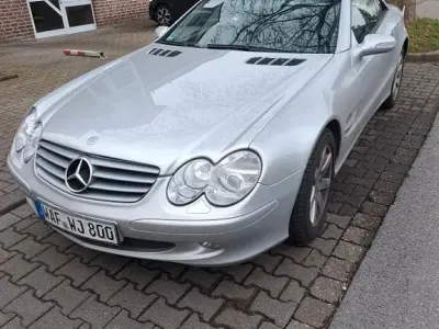 Gebraucht Mercedes SL350 Edition 245 PS (180 kW) 2004 Silber Cabrio