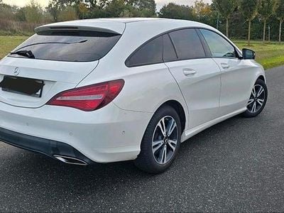 Mercedes CLA180