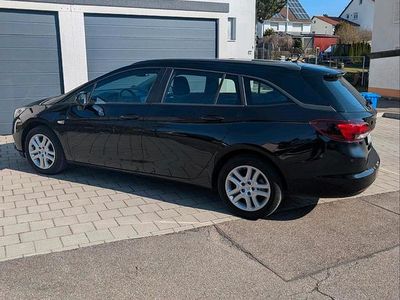 Gebraucht Opel Astra 131 PS (96 kW) 2020 Schwarz Kombi