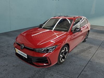 Gebraucht VW Passat R-line 193 PS (141 kW) 2024 Rot Kombi