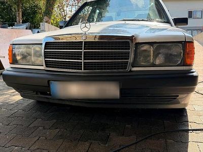 Second-hand Mercedes 190 109 CP (80 kW) 1989 Alb Berlinǎ