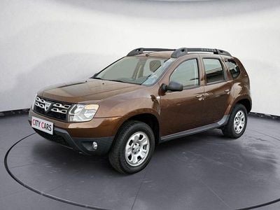 Braun Gebraucht 2016 Dacia Duster Lauréate SUV | 8.490 € (Fairer Preis)