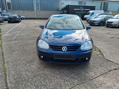 Gebraucht VW Golf VI United 80 PS (58 kW) 2008 Blau Kleinwagen