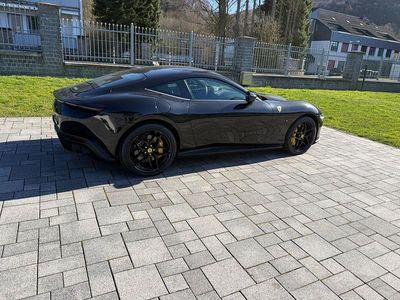 Gebraucht Ferrari Roma 620 PS (456 kW) 2024 Schwarz Cabrio
