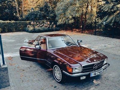 Usata Mercedes SL280 185 CV (136 kW) 1980 Rosso Cabrio