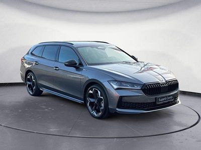 Nuova Skoda Superb SportLine 193 CV (141 kW) 2026 Grigio Station wagon