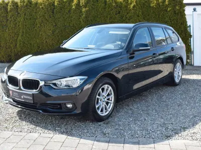 Gebraucht BMW 318 Advantage 136 PS (100 kW) 2019 Schwarz Kombi