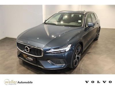 Gebraucht Volvo V60 Inscription 341 PS (250 kW) 2021 Blau Kombi