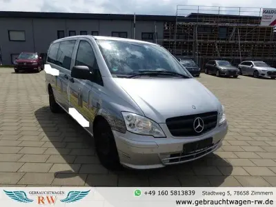 Gebraucht Mercedes Vito 163 PS (119 kW) 2013 Silber Van