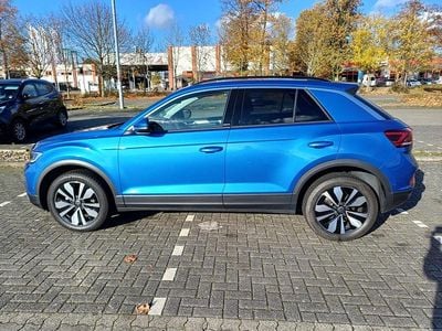 Gebraucht VW T-Roc 150 PS (110 kW) 2024 Blau SUV