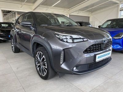 Gebraucht Toyota Yaris Cross Elegant 116 PS (85 kW) 2022 Grey (metallic) SUV