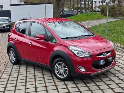 Usata Hyundai ix20 Trend 125 CV (91 kW) 2015 Rosso Utilitaria