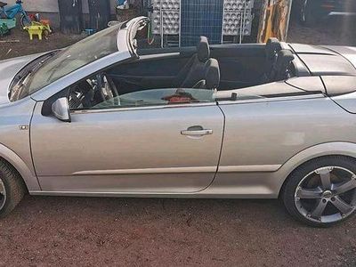 Gebraucht Opel Astra Cabriolet 150 PS (110 kW) 2008 Silber Cabrio