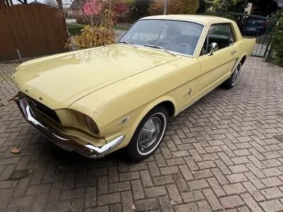 Gebraucht Ford Mustang 200 PS (147 kW) 1965 Gelb Coupé