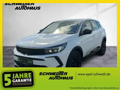 Gebraucht Opel Grandland X GS Line 136 PS (100 kW) 2024 Lack weiss banquise/deckende l SUV