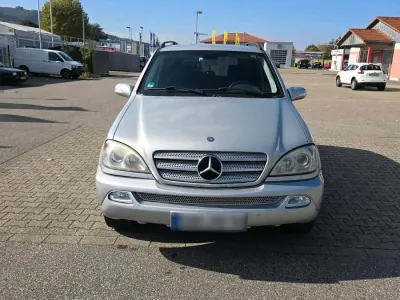 Gebraucht Mercedes ML270 160 PS (117 kW) 2003 Grau SUV
