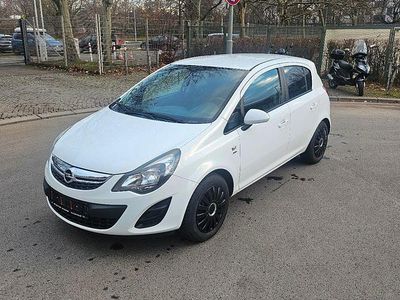 Gebraucht Opel Corsa Active 87 PS (63 kW) 2013 Weiß Kleinwagen