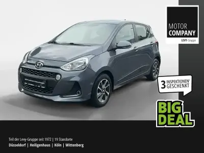 Gebraucht Hyundai i10 Style 87 PS (63 kW) 2019 Grau Kleinwagen