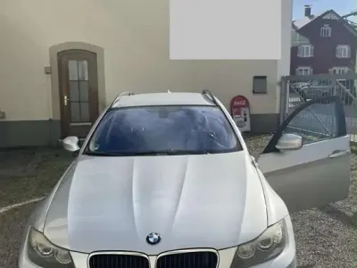 Gebraucht BMW 318 143 PS (105 kW) 2008 Grau Kombi