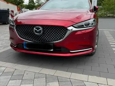 Gebraucht Mazda 6 Sports-Line 194 PS (142 kW) 2019 Rot Limousine