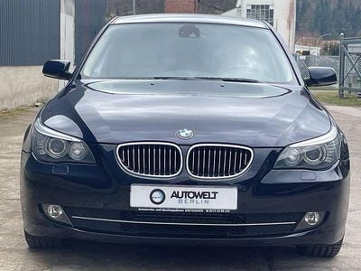 Gebraucht BMW 523 190 PS (139 kW) 2007 Blau Limousine