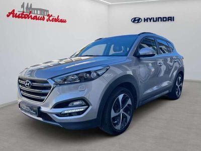 gebraucht Hyundai Tucson 2.0 CRDi 4WD Automatik Prem.+Pano+Totw.+