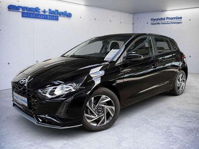 Gebraucht Hyundai i20 Trend 101 PS (74 kW) 2024 Schwarz Limousine