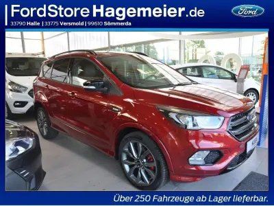 Gebraucht Ford Kuga ST-Line 230 PS (169 kW) 2019 Rot SUV