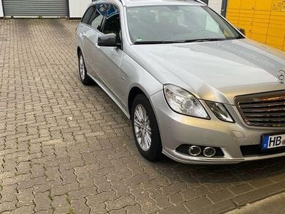 Mercedes E200