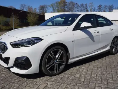 Gebraucht BMW 218 M Sport 150 PS (110 kW) 2022 Weiß Coupé