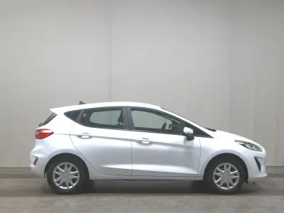 Gebraucht Ford Fiesta Trend 75 PS (55 kW) 2021 Weiss Kleinwagen