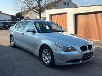 Gebraucht BMW 525 177 PS (130 kW) 2004 Silber Limousine