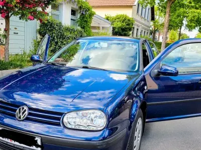 Gebraucht VW Golf IV Comfortline 105 PS (77 kW) 2000 Blau Limousine