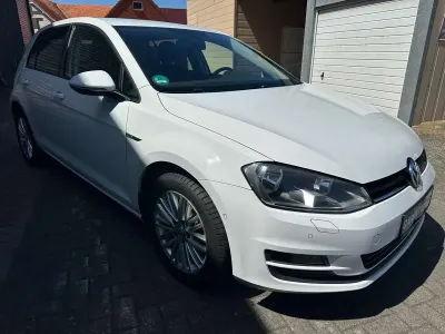 Gebraucht VW Golf VII Cup 86 PS (63 kW) 2014 Pure white Kleinwagen
